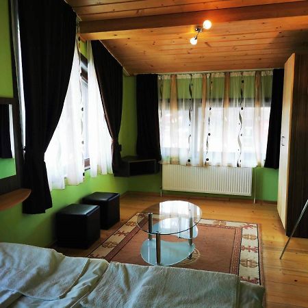 Apartments Black Horse Pamporovo Extérieur photo
