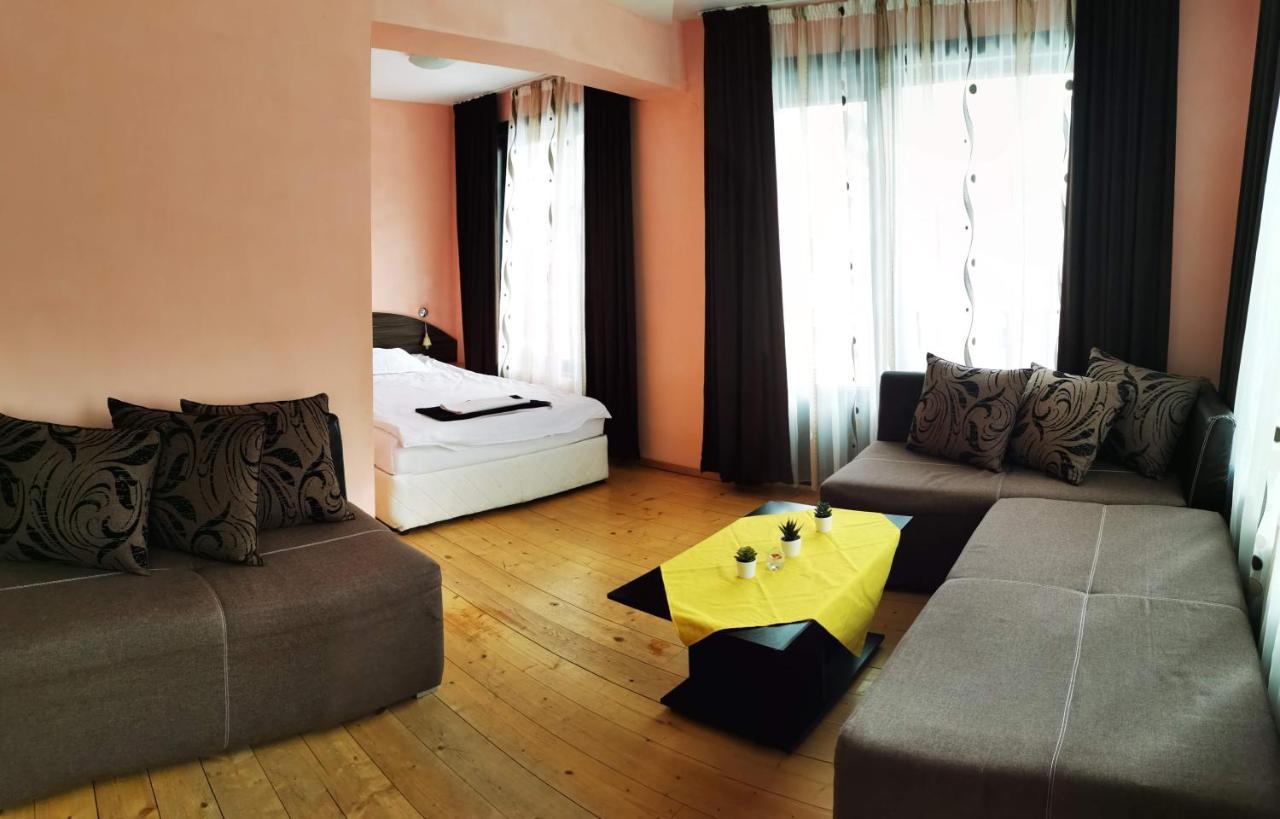 Apartments Black Horse Pamporovo Extérieur photo